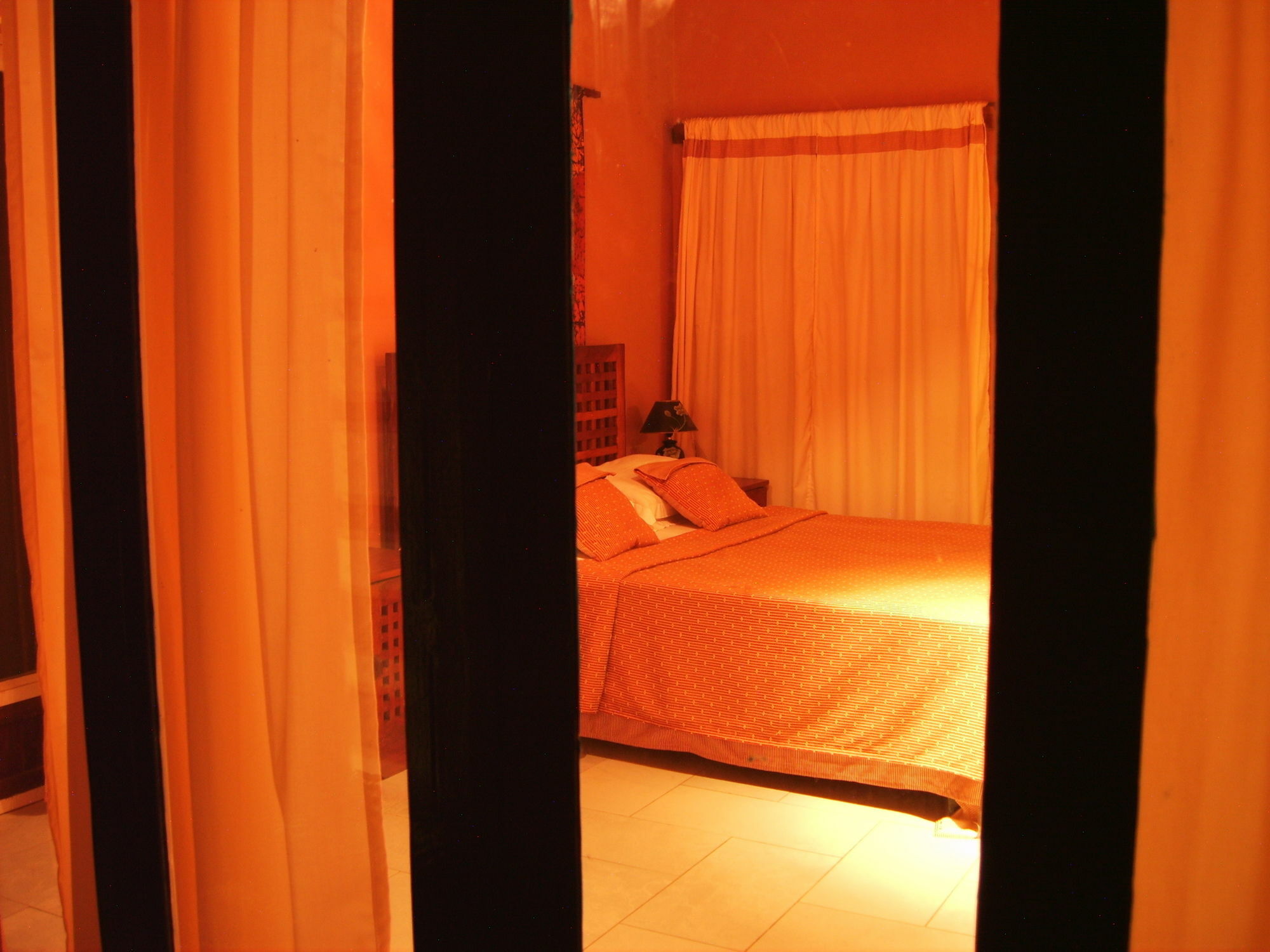 Hibiscus House Gambia Hotel Brufut Bagian luar foto