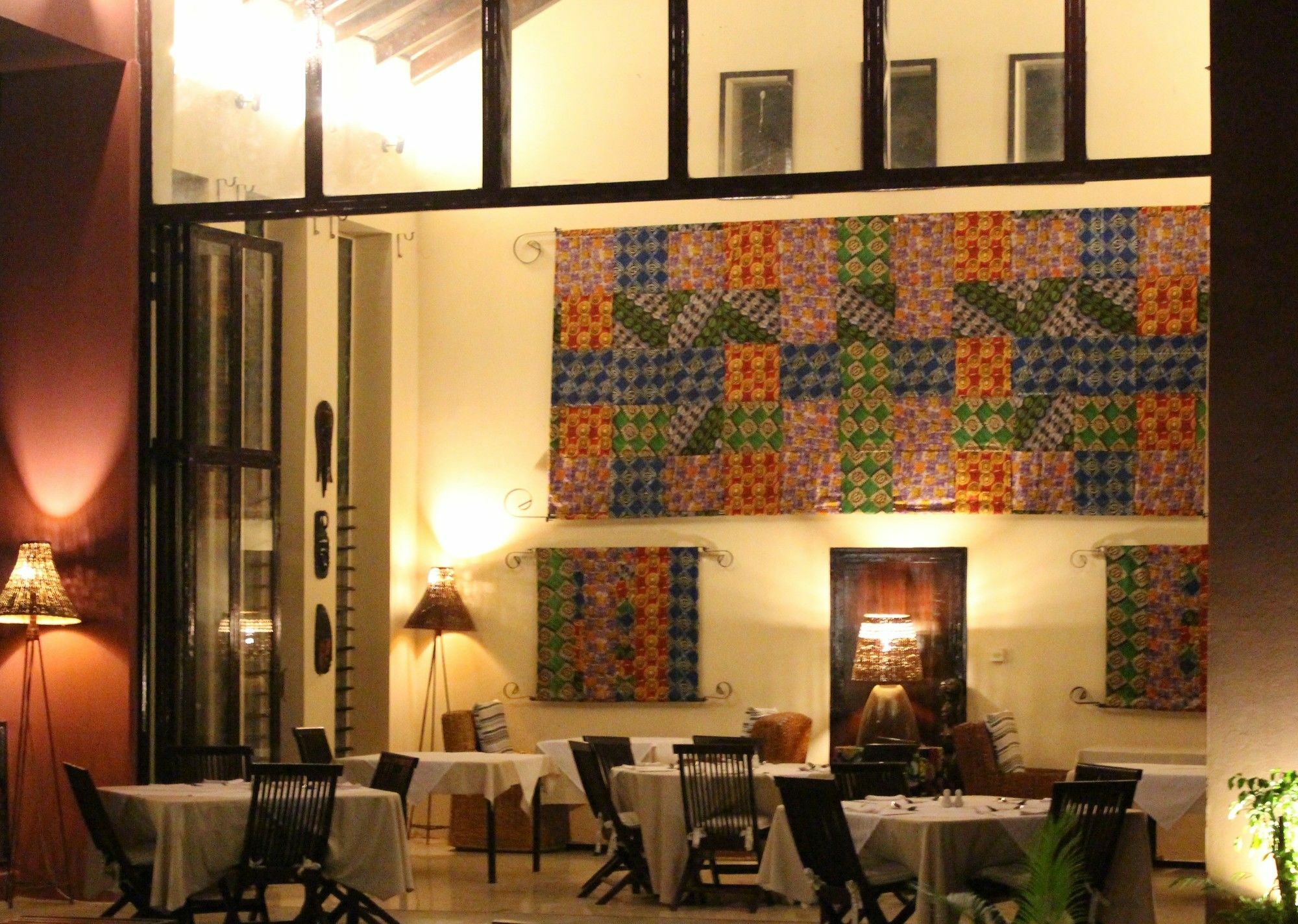 Hibiscus House Gambia Hotel Brufut Bagian luar foto